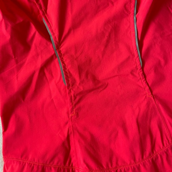 Bright Coral North Face Windbreaker Jacket - Picture 7 of 8